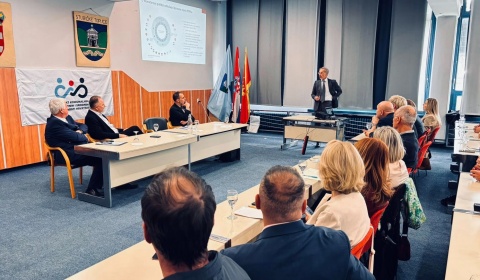 Sindikalni povjerenici i članovi tijela SKPH na tribini o utjecaju inflacije i kamatnih stopa na plaće