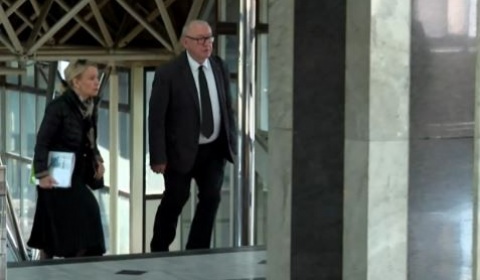 Započeli pregovori Vlade i sindikata javnih i državnih službenika