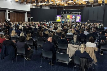 Preko 500 povjerenika na posljednjem skupu uoči prosvjeda