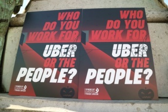 Političari se moraju suprotstaviti pritisku digitalnih platformi