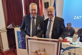 Rezolucija o ujedinjavanju Sindikata turizma i usluga Hrvatske (STUH) i Sindikata zaposlenih u poljoprivredi, prehrambenoj i duhanskoj industriji i vodoprivredi Hrvatske (PPDIV)