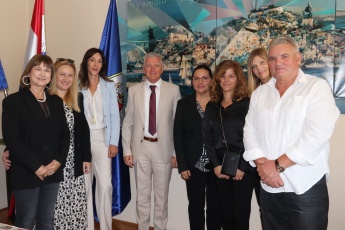 Grad Šibenik potpisao KU za djelatnost predškolskog odgoja i obrazovanja
