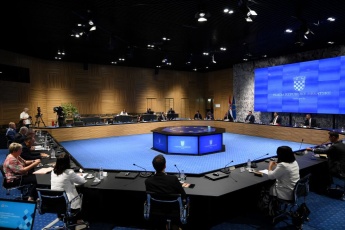 Vlada očekuje prosječnu neto plaću od 1.600 € i minimalnu bruto plaću od 1.250 € do 2028. godine